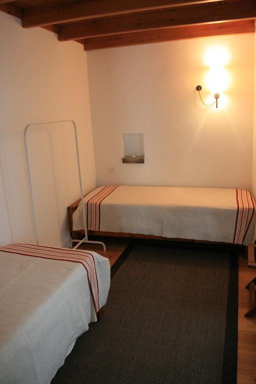 Casa De Almagreira - Empreendimento De Turismo Em Espaco Rural - Casa De Campo ヴィラ・ド・ポルト 部屋 写真